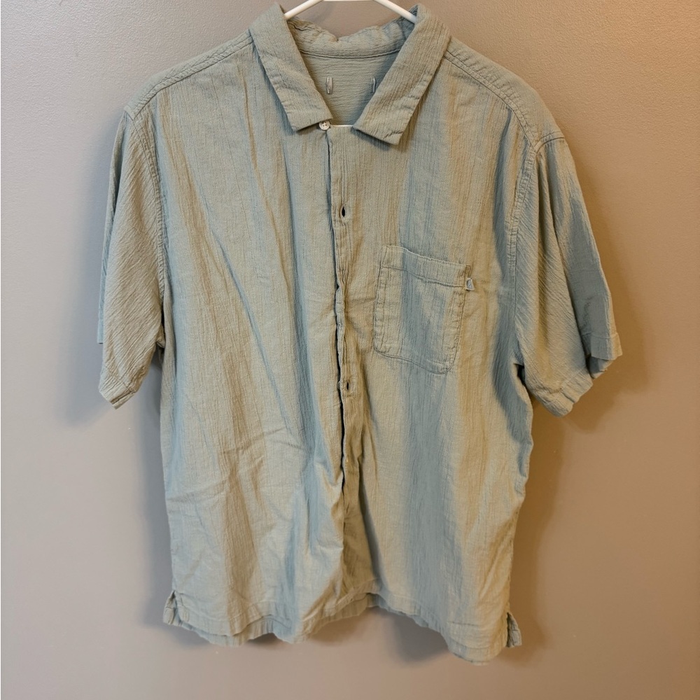 Men's Light Blue Short Sleeve Shirt